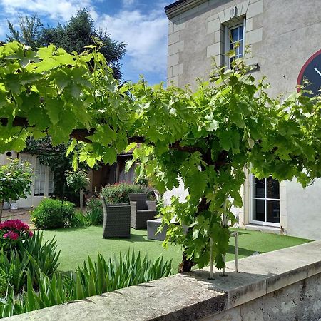 Logis Hotel Restaurant Relais De La Mothe Yzeures-sur-Creuse Екстер'єр фото