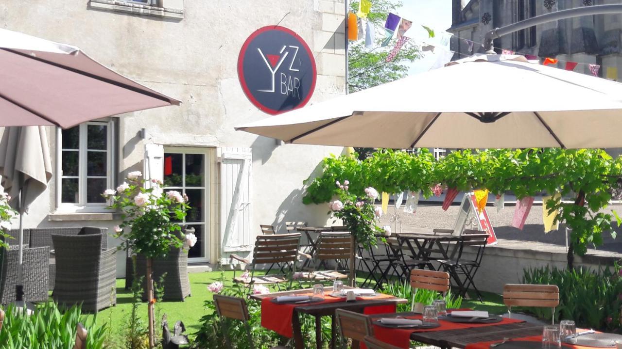 Logis Hotel Restaurant Relais De La Mothe Yzeures-sur-Creuse Екстер'єр фото