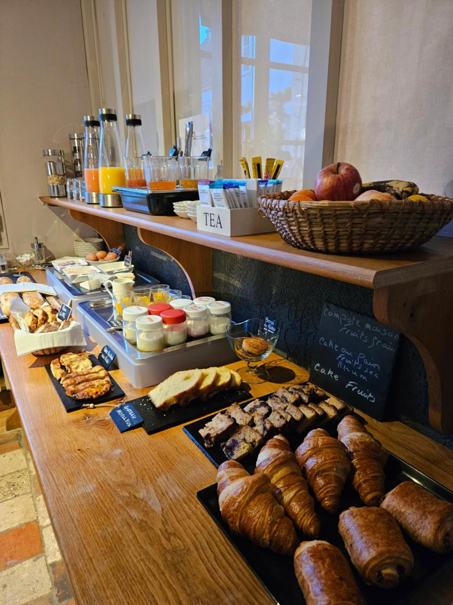 Logis Hotel Restaurant Relais De La Mothe Yzeures-sur-Creuse Екстер'єр фото